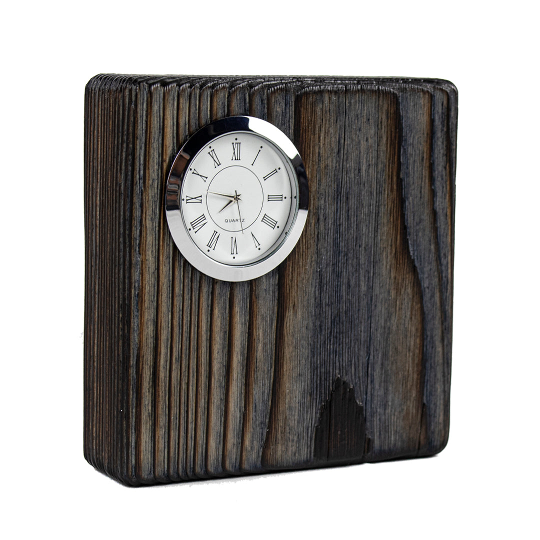 Köknar Ağacı Lacıvert Masa Saati