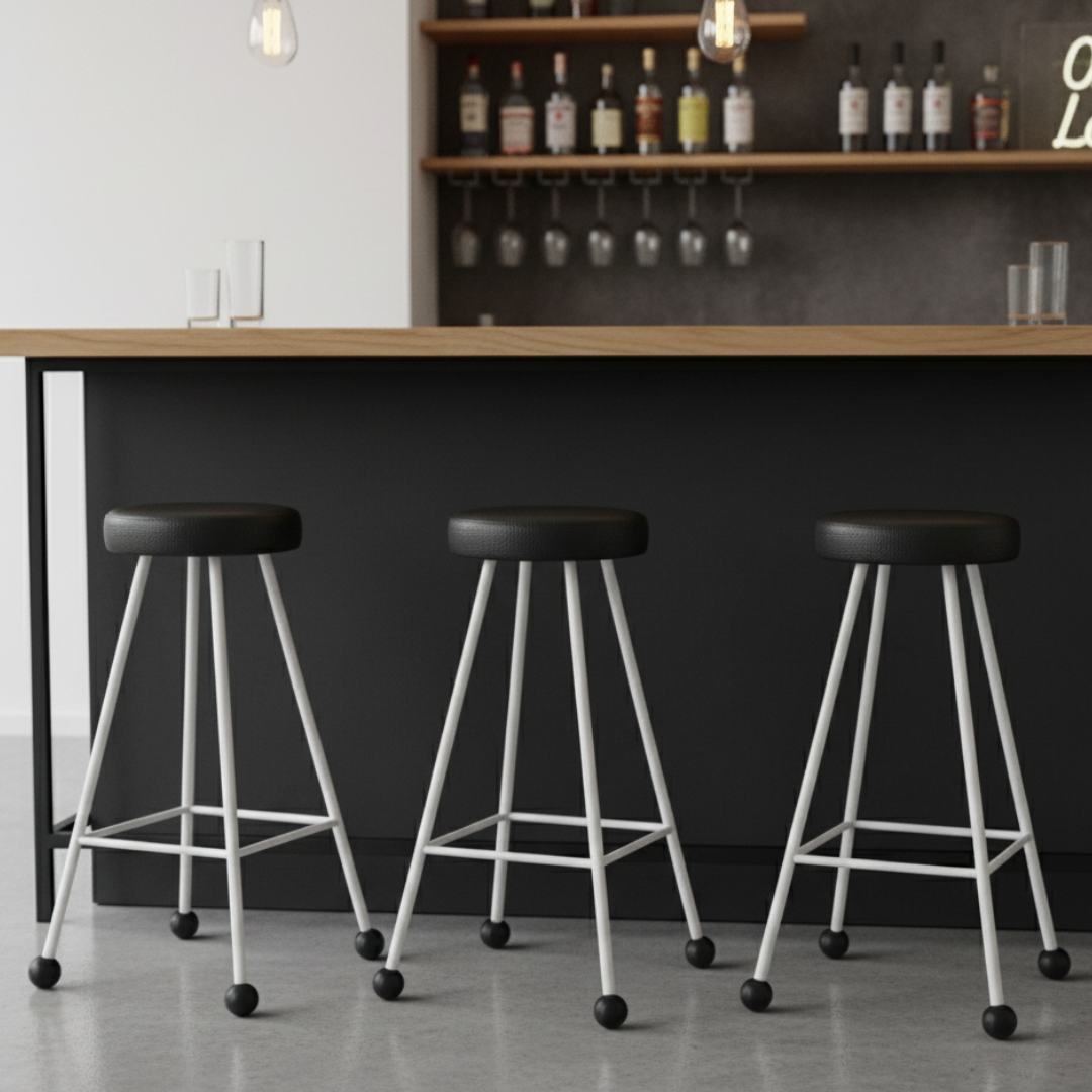 Bar Taburesi Deri Döşemeli Siyah Beyaz Metal Ayaklı – 75cm
