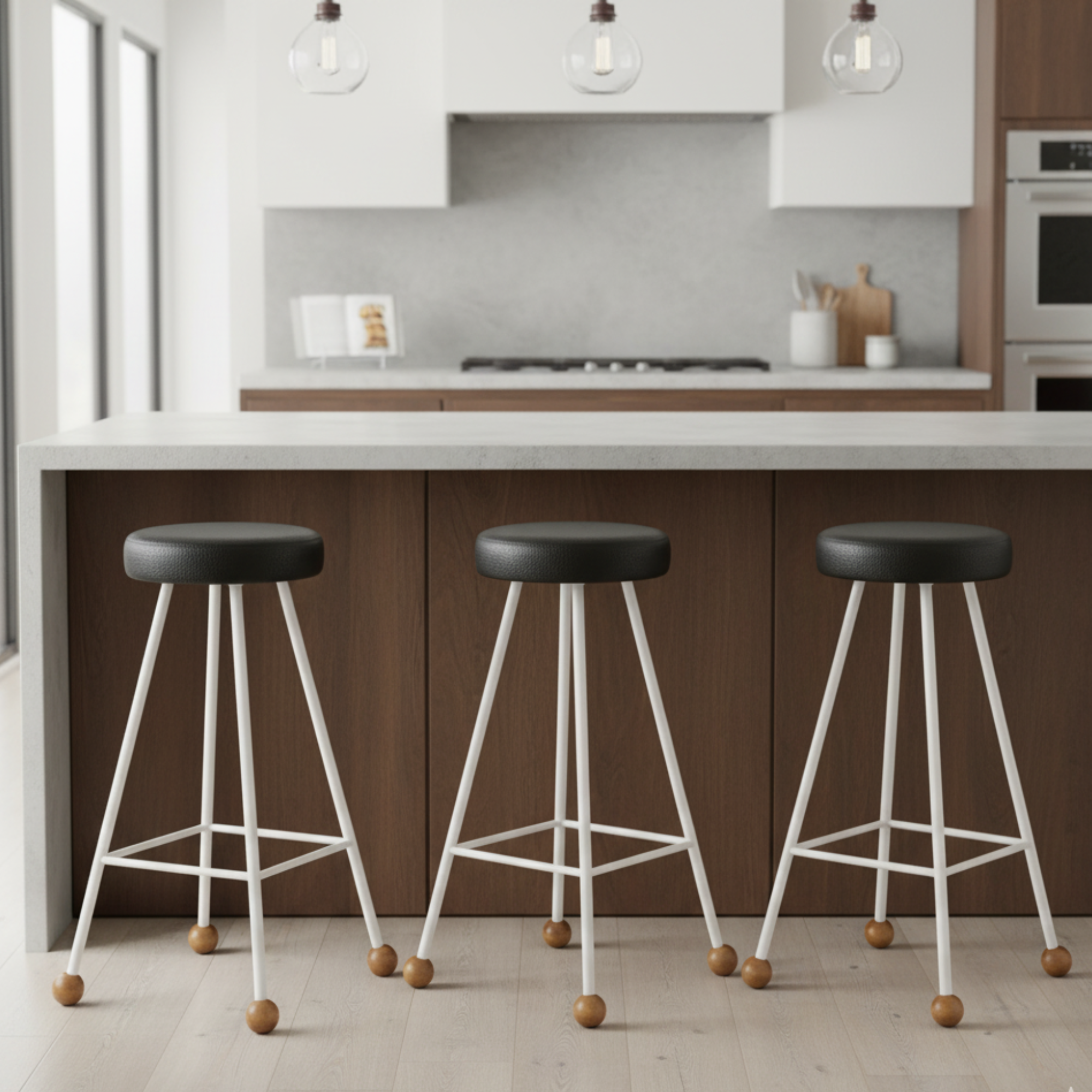 Bar Taburesi Deri Döşemeli Beyaz Metal Ayaklı – 75cm