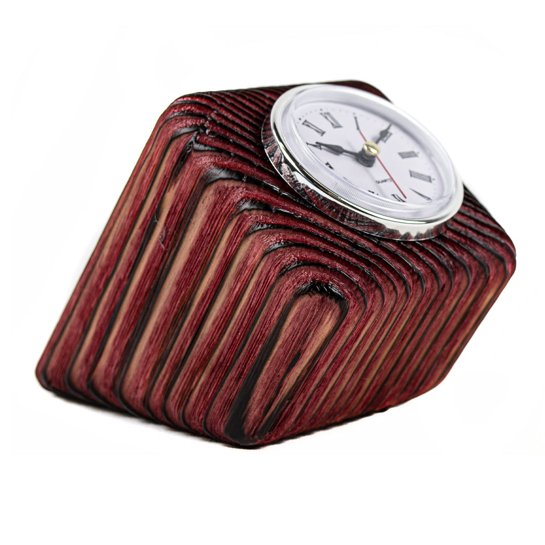 Köknar Ağacı Kırmızı Masa Saati