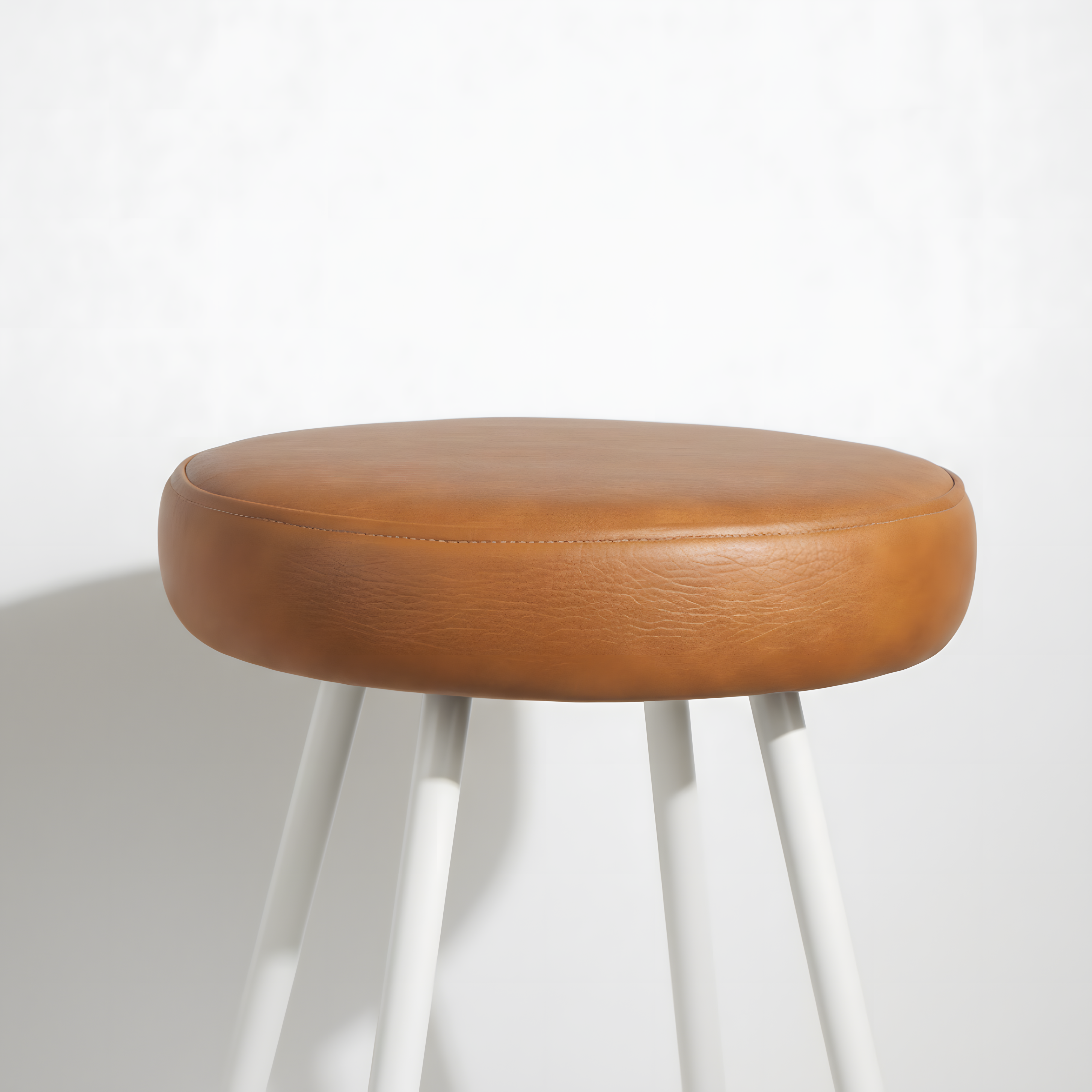 Bar Taburesi Deri Döşemeli Kahverengi Metal Ayaklı – 65cm