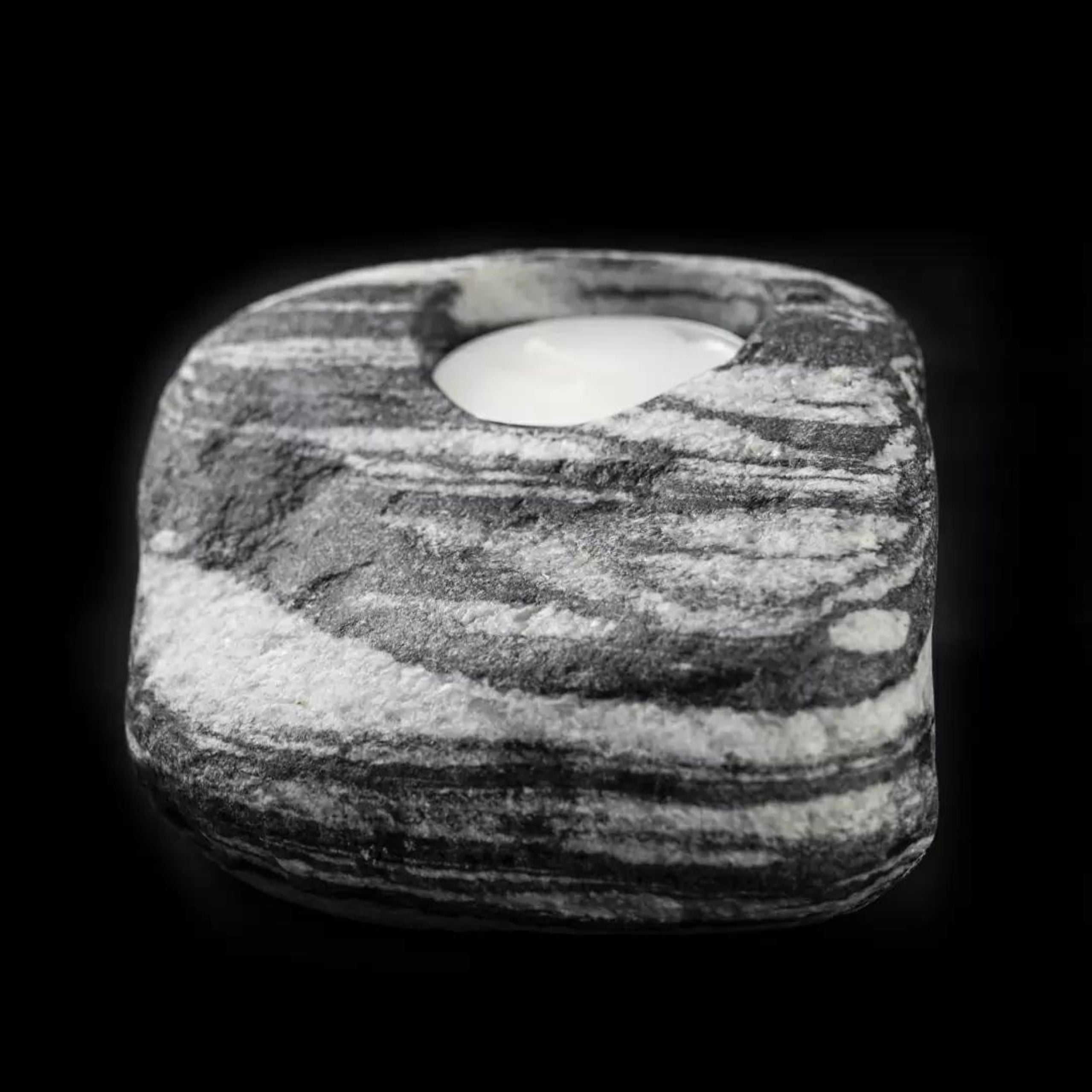 Doğal Taş Black Angel Tealight Mumluk