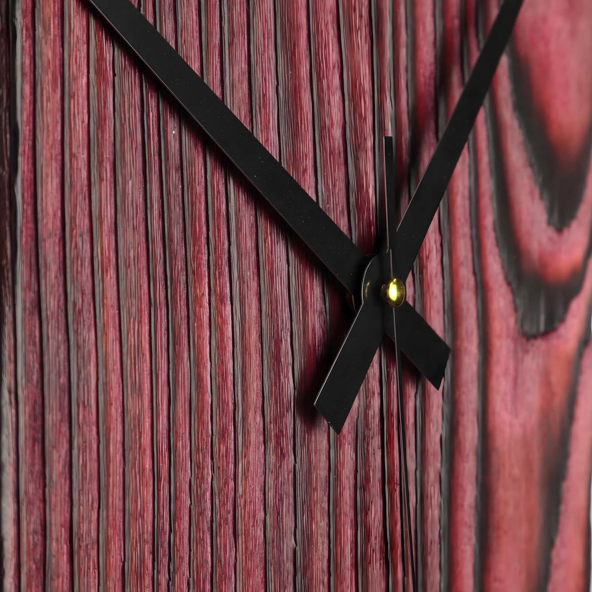 Kırmızı Köknar Duvar Saati | Shou Sugi Ban (Yakisugi) 48cm
