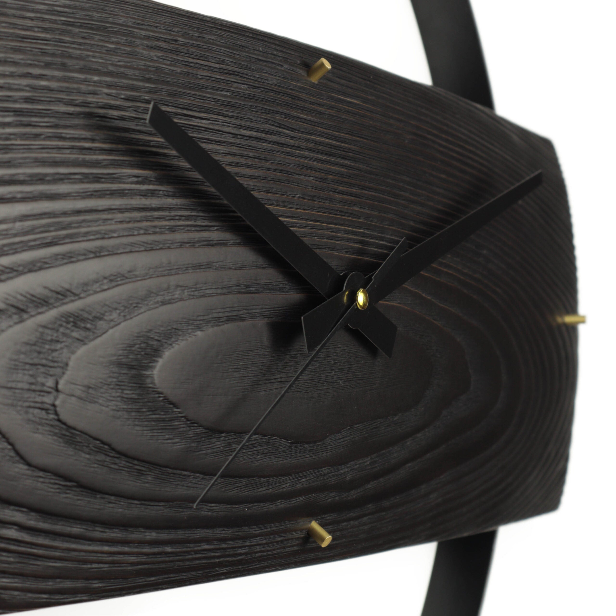 Duvar Saati Köknar Ağacı Siyah Bombeli Metal Çemberli  – Ø48cm