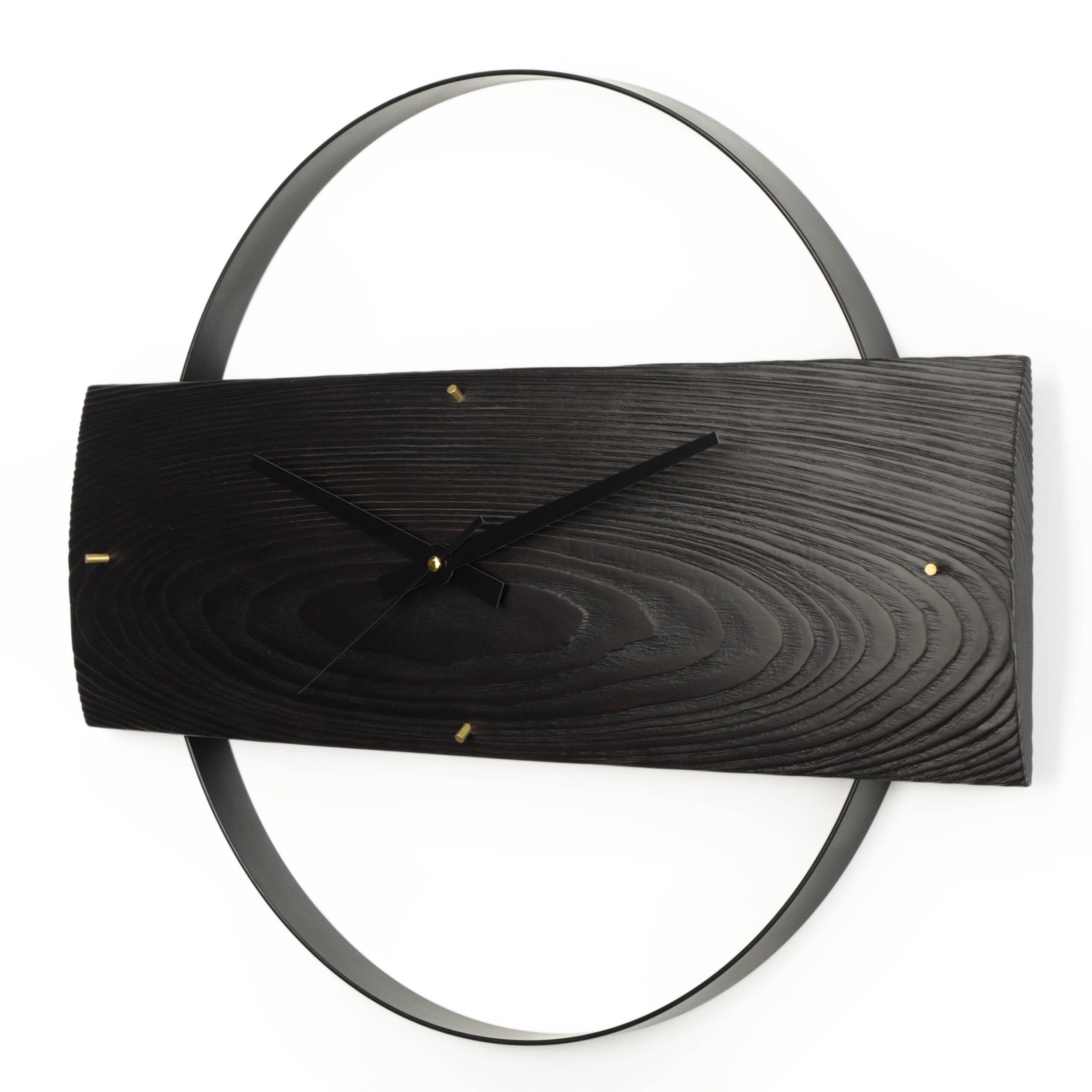 Duvar Saati Köknar Ağacı Siyah Bombeli Metal Çemberli  – Ø48cm