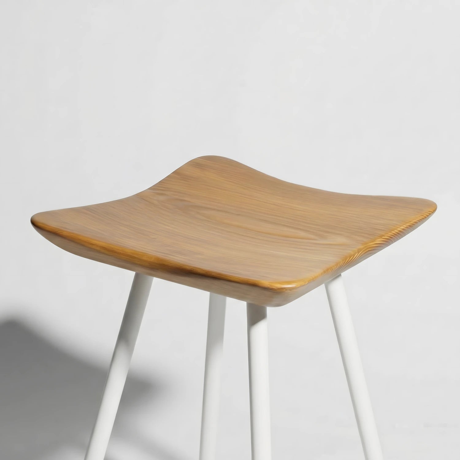 Bar taburesi köknar ahşap oturma yüzeyi 31x31 cm üstten görünüm