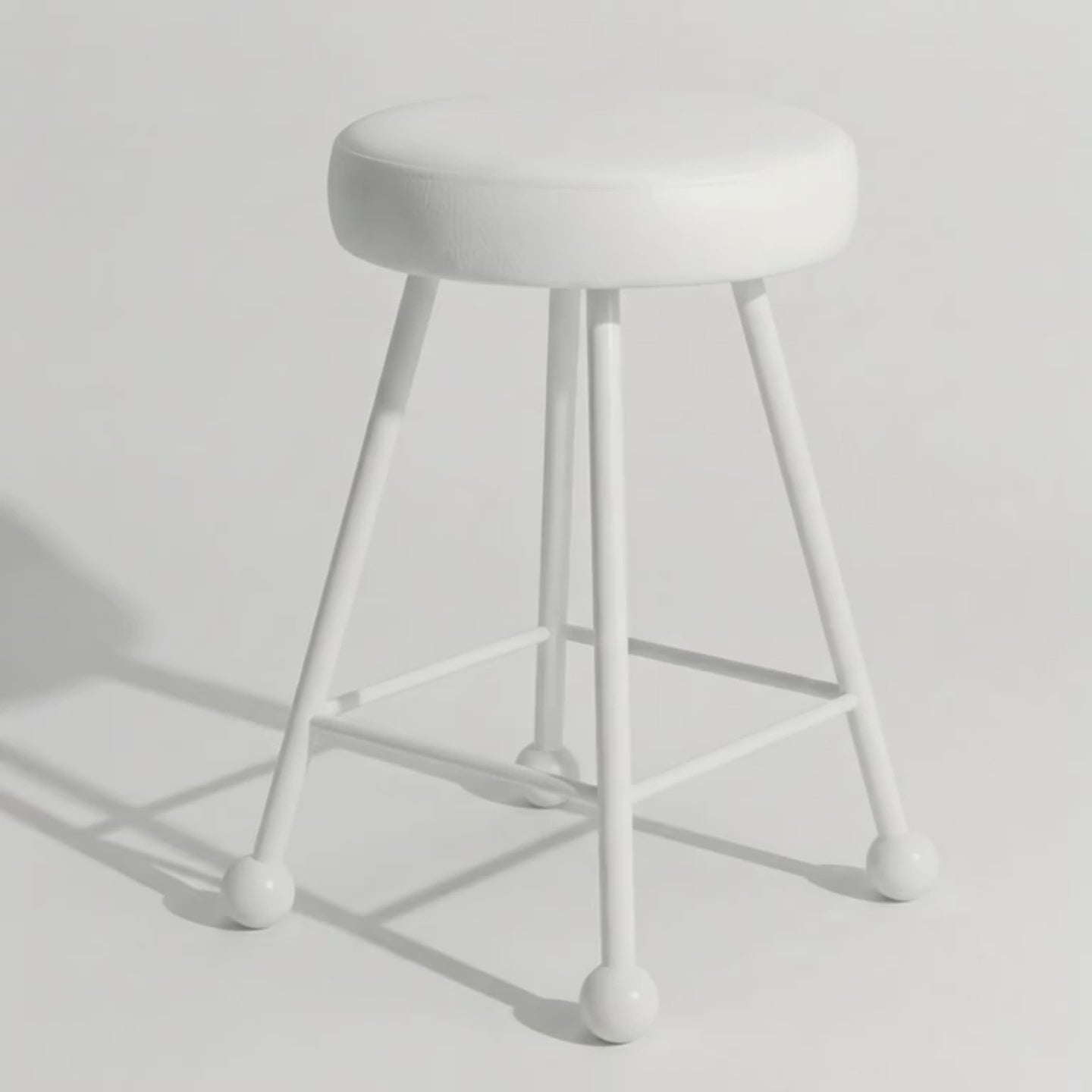 Tabure Deri Döşemeli Bembeyaz Metal Ayaklı – 47cm