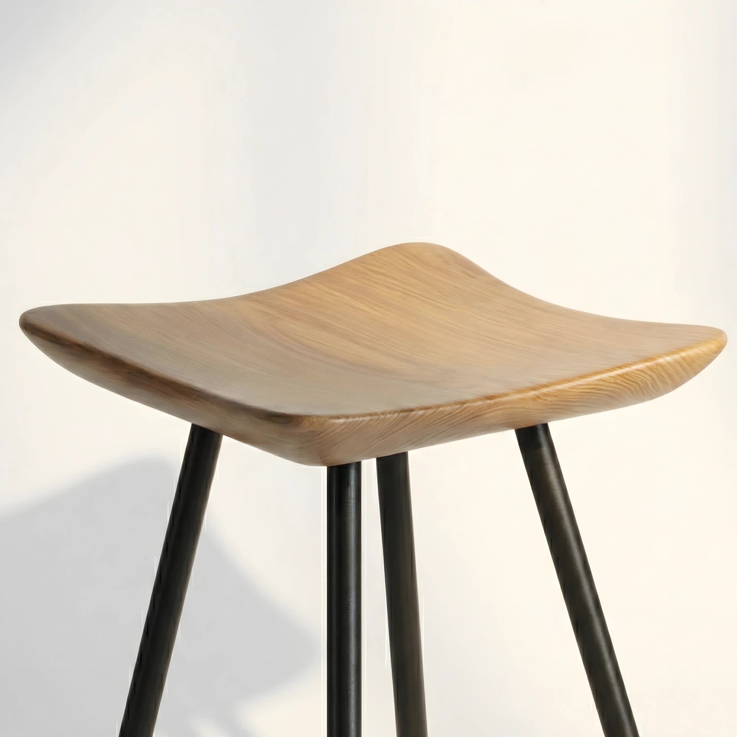 Parke çizilmesini engelleyen özel üretim ahşap ayak topuzu detayı.